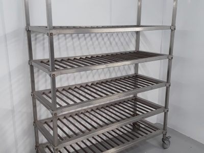 stainless-steel-shelves-211